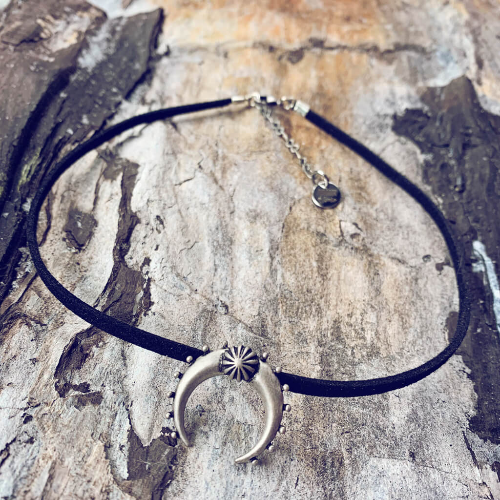 artemis double horn crescent moon choker necklace