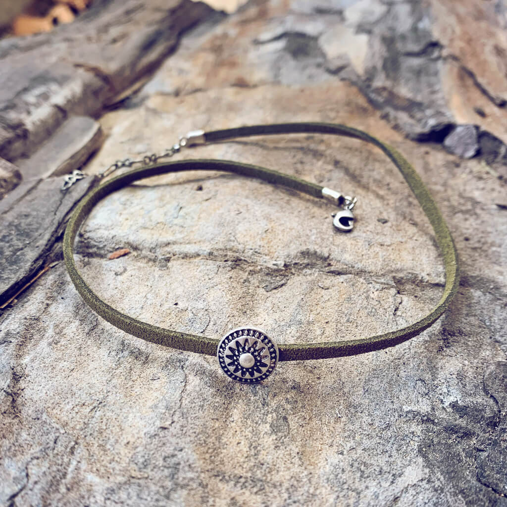 radiant sun talisman medallion choker necklace