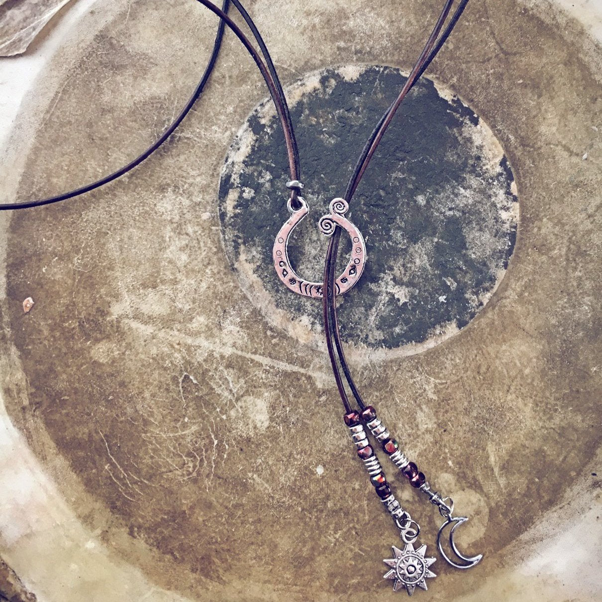 tide pool swirl choker // lariat necklace